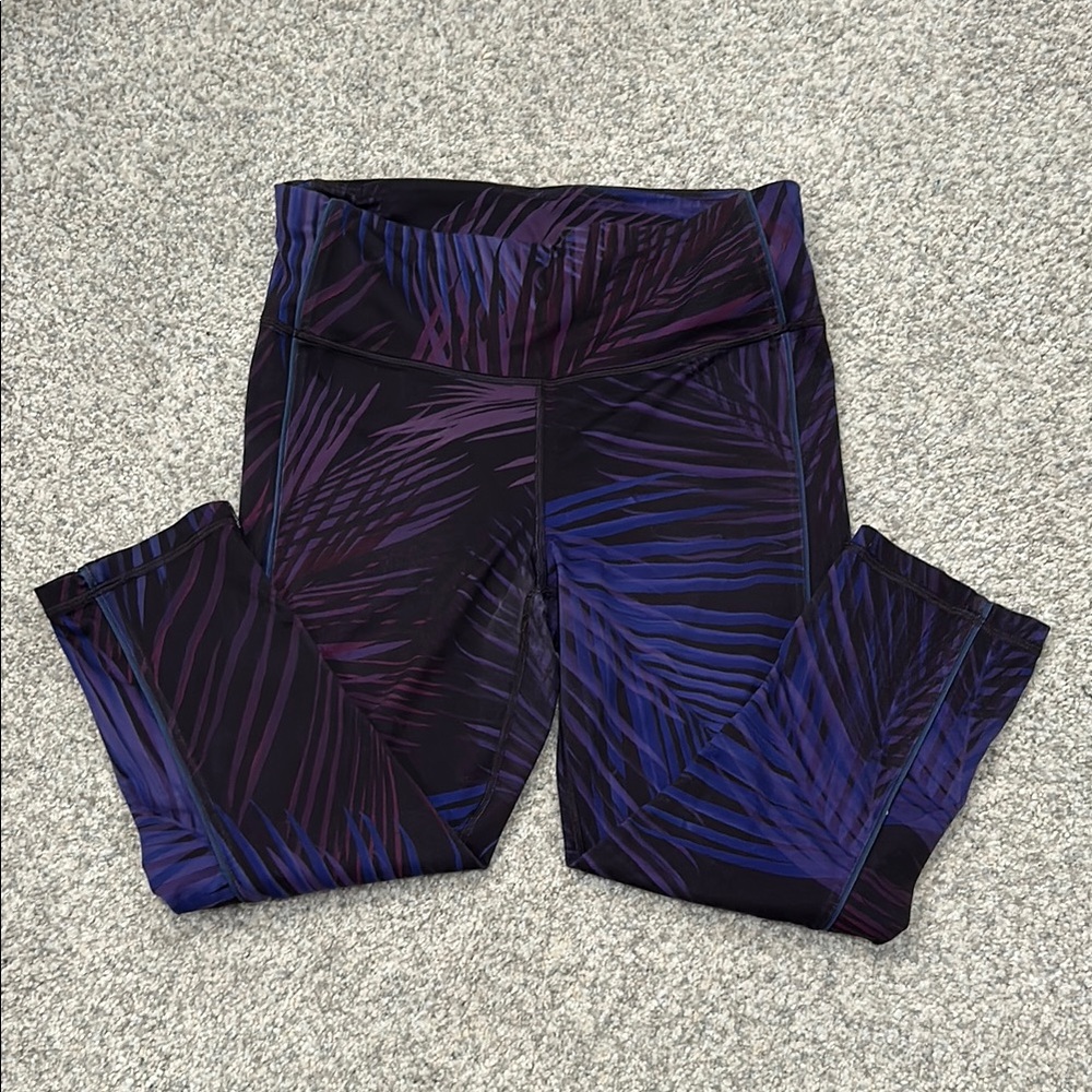 Gap Women’s Purple and Blue Patterned 3/4 Length Leggings